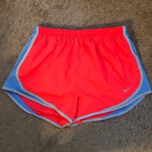 NIKE DRIFIT Running Shorts